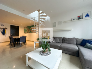 Property Thumb